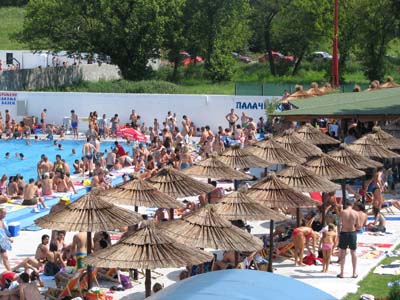 Kafic kod olimpijskog bazena