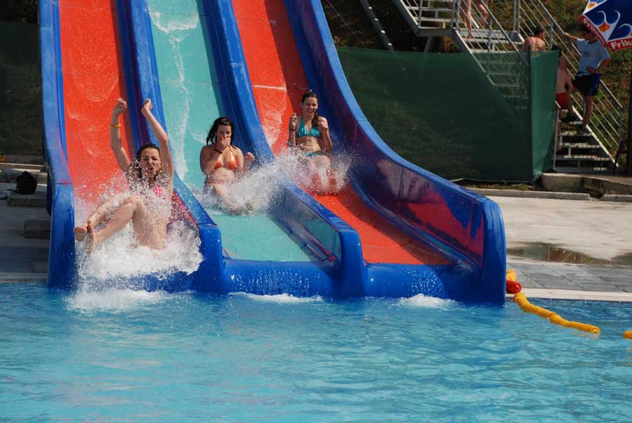 Sareni multi slide